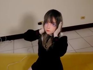 Kigurumi vibrating in vacuum bed, free dhuwur definisi reged video video 8e