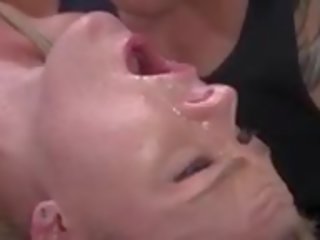 Blondinke punca naslednji vrata lisey sladko brutalno analno jebemti in