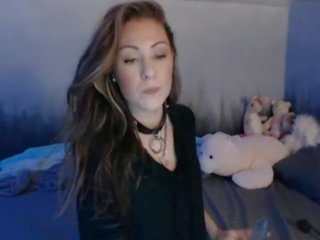Okouzlující hottie deapthroats dildo - najít ji na freewebcamsxxx*