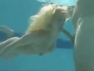 Pod vodo presenečenje fafanje, brezplačno brezplačno mobile fafanje seks video