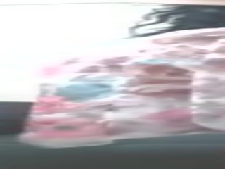 该 房子 是 单独 和 我的 表妹 看跌期权 他的 轴