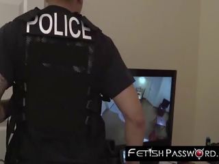 調皮 小 女朋友 愛麗絲 coxx disciplined 由 警察 大 成員