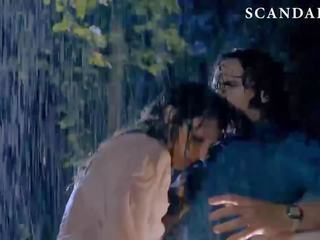 Carolina ardohain x classificado vídeo em o chuva em scandalplanet com