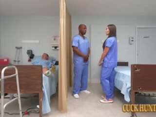 Fit therapist Wife Vivian Fox Cuckolds In Hospital Room