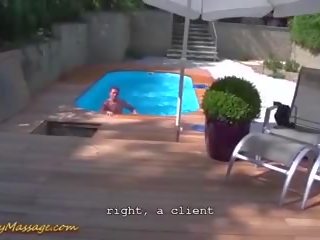 Poolboy makakakuha ng a slippery nuru x sa turing pelikula masahe, malaswa klip 9c