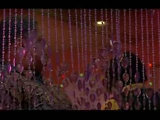 Najbolj vroča prizori od showgirls, brezplačno striptiz x ocenjeno posnetek mov dd