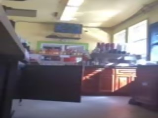 Tërheqës bikini barista duke kërcyer 1, falas tub bikini i rritur video film