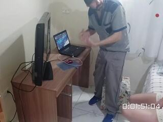 Brand naujas vienas į namai gauna as tarado maintainer