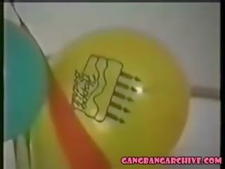 Skupinsko posilstvo arhiv - cuckold hubby throws b-day zabava za žena
