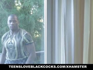 TeensLoveBlackCocks - Masseuse Jay Taylor Milks A BBC!