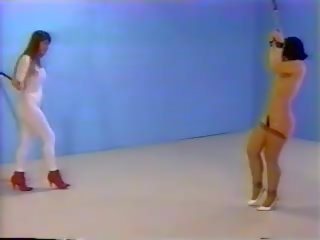 Julie splňuje tanya 2: spankred 3d pohlaví video video 70