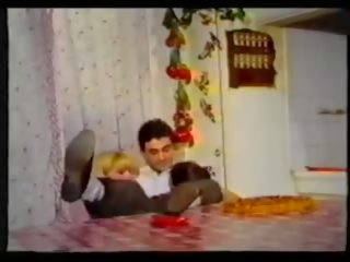 Chatte En Chasse: Free Vintage adult movie film 5b