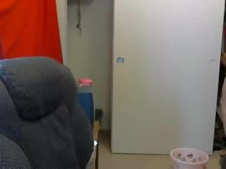 Superior maly masturbates ( silit ) on web kamera 5