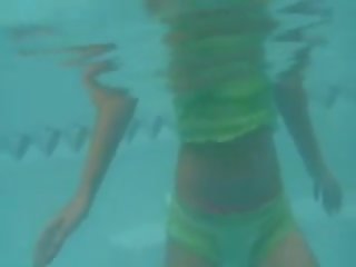 Christina model pod vodo, brezplačno model xnxx seks video film 9e