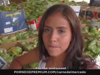Mamacitaz - &num;evelin suarez - latina giovanissima va da mercato a hardcore partner multipli
