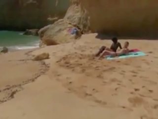 Ficken zwei sedusive chisk auf die strand exotisch fick.