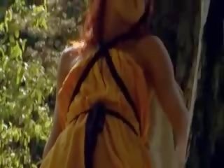Apertura coño labios al aire libre