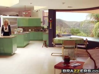 Brazzers - nešvankus masažistas - blake rožė ir chris squeezes
