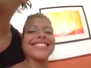 2 latzinas and ak member