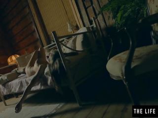 Late Night Frenzied Masturbation with Her Own Spit: xxx clip df