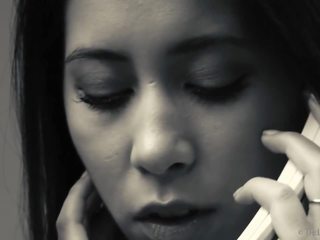 Paula timid masturband-se în o ciorapi, hd x evaluat clamă 7f