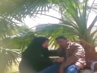 Arab jana gives blow job in park, mugt hd xxx video mov de