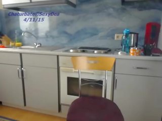 Teen sexydea flashing boobs on live webcam