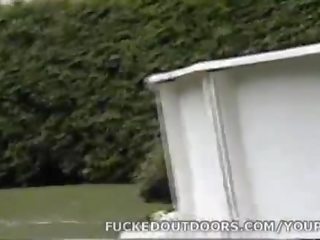 Hot middle-aged bojo fucks bojo in backyard