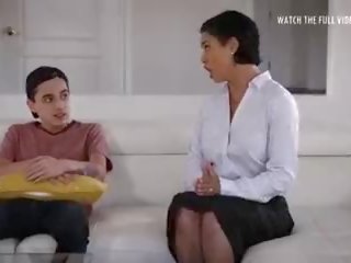 Ducked Her Stepmom: Stepmom Tube xxx clip video dd