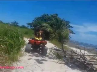 高解像度の タイの ティーン ヘザー 行きます atving で パラダイス と 取得