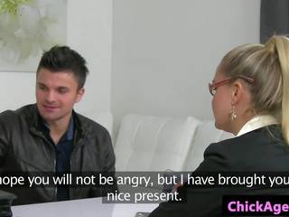 Blonde Casting Agent Pussy Fingered by Client: Free sex f2
