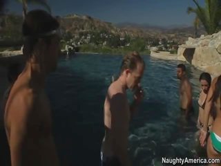 Ash hollywood porno