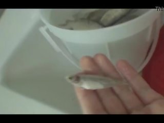 Nuda adolescente vomit puke vomitare vomiting cazzo in gola profonda