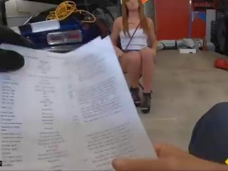 Roadside - ýaşlar fucks the mechanic for discount