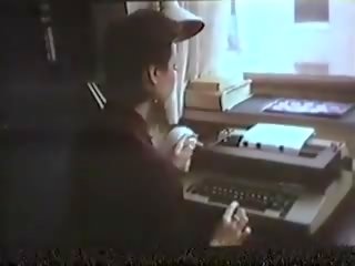 Secretaire tres particulaire, kostenlos retro erwachsene klammer 30