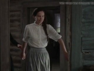 Vanessa kirby und katherine waterston im lesbisch sex.