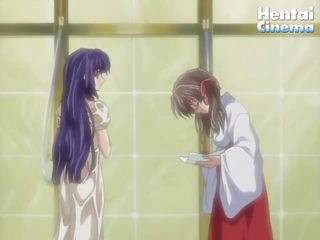2 sedusive manža lesbička holky jsou líbání každý další