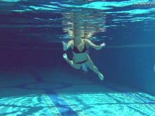 Euro bintang porno tiffany tatum swims and masturbates: reged movie 9d